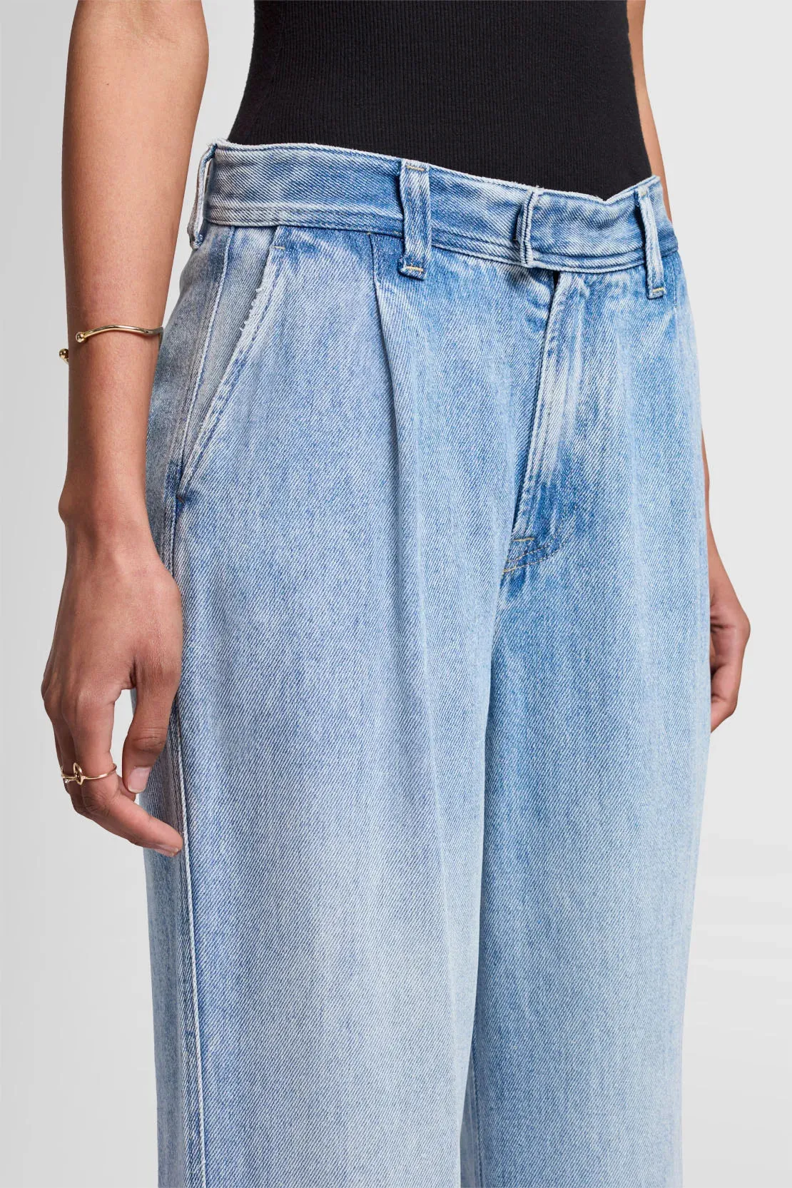 7 For All Mankind Pleated Trouser Jean- Abyss Light Blue
