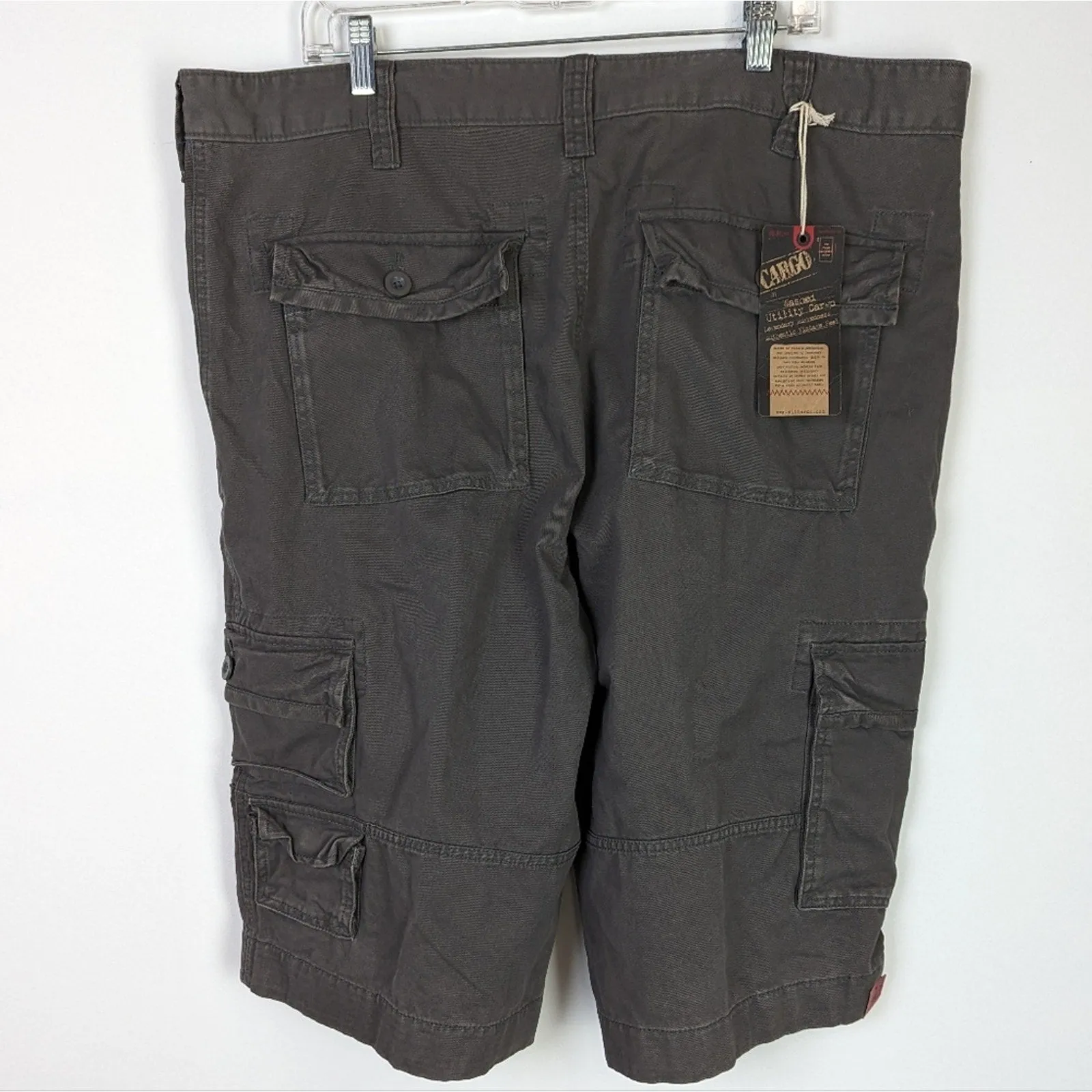 NWT Roundtree & Yorke Washed Utility Cargo Shorts 42x 15