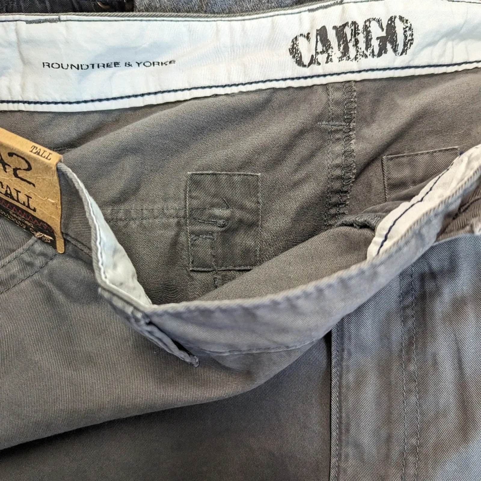 NWT Roundtree & Yorke Washed Utility Cargo Shorts 42x 15