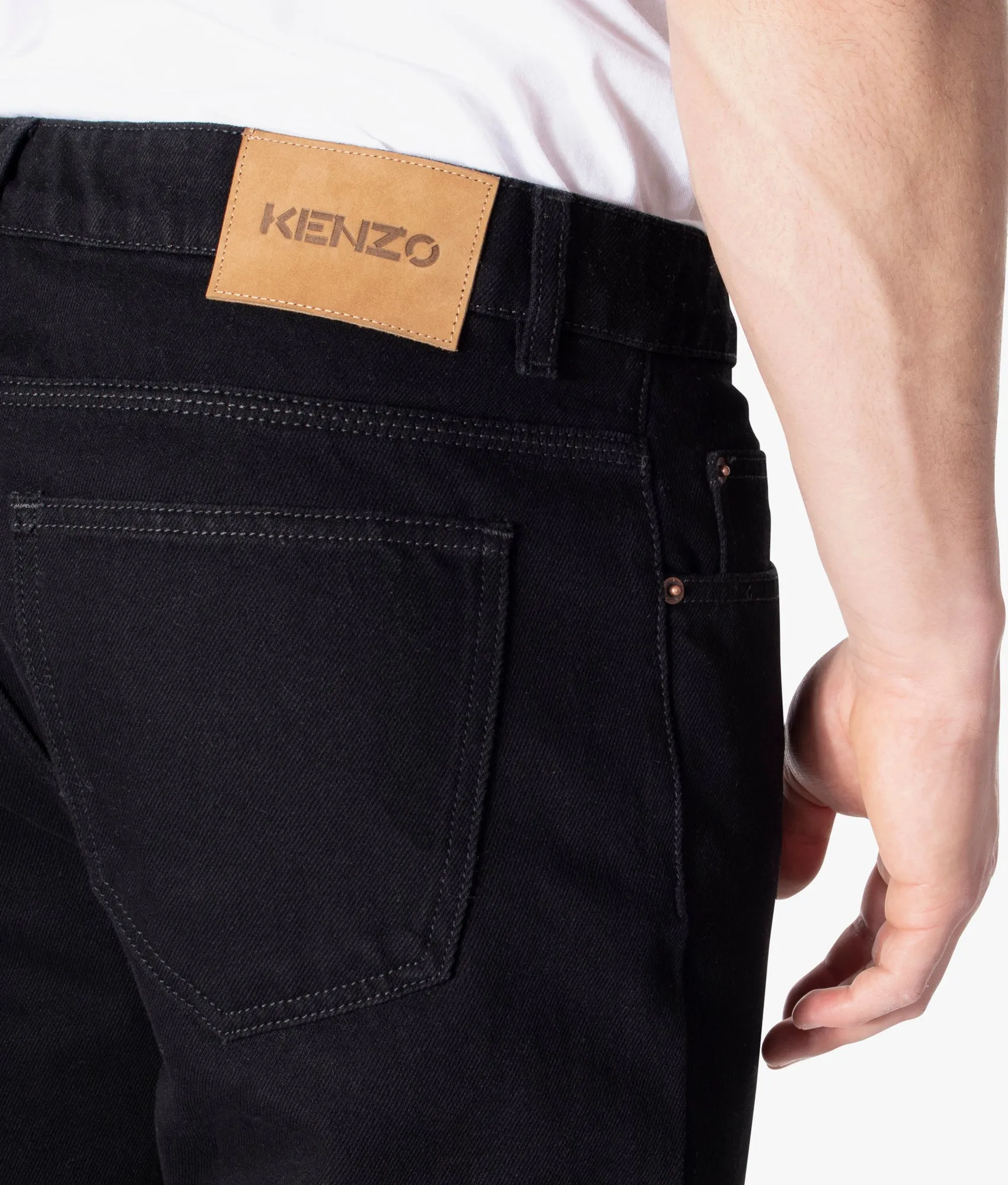 Tapered Jeans